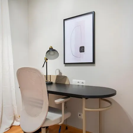 Blueground Galvany Doorman Ac Near Park Bcn-178 Apartment Barcelona